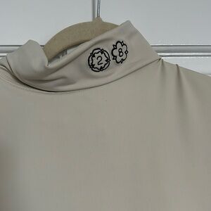 Louis Tomlinson 28 Clothing Cream Turtleneck